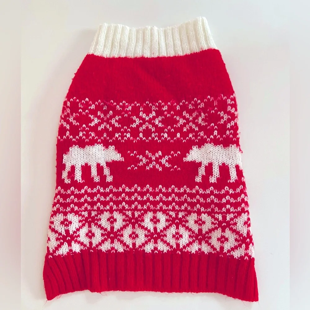 Small dog sweater🐕🐕